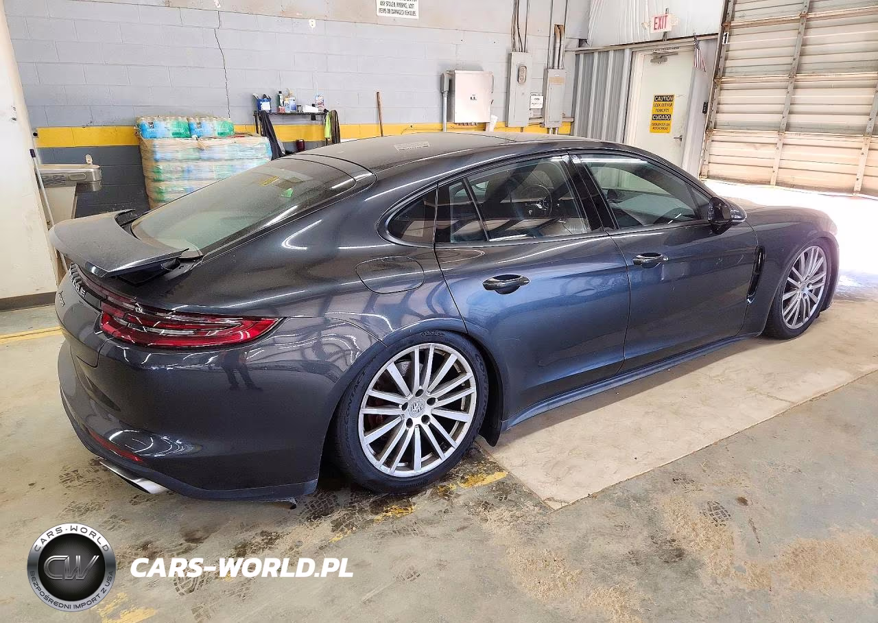2017 Porsche Panamera 2 VIN:WP0AA2A77HL101653 - 3