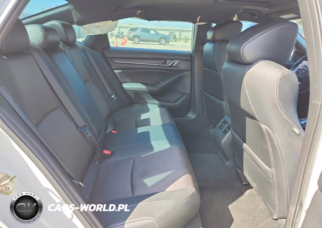 2020 Honda Accord Sport VIN:1HGCV2F31LA000682 - 10