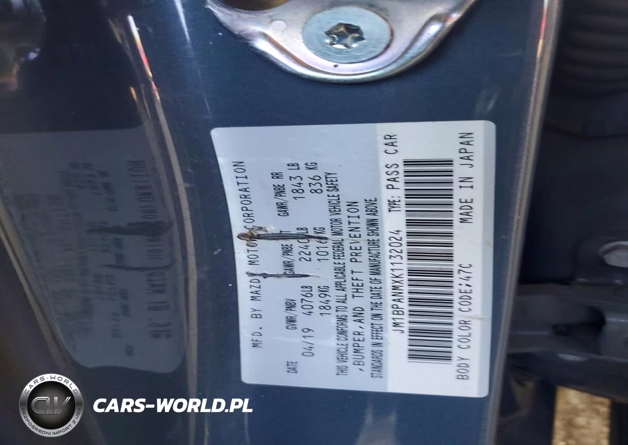 2019 Mazda 3 Premium VIN:JM1BPANMXK1132024 - 12