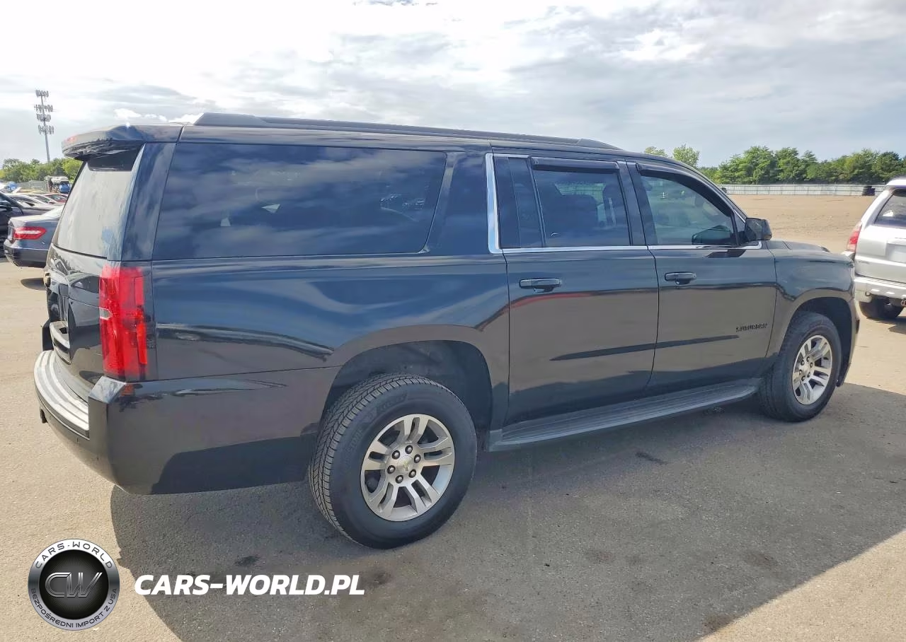 2018 Chevrolet Suburban K1500 Lt VIN:1GNSKHKC5JR112323 - 3