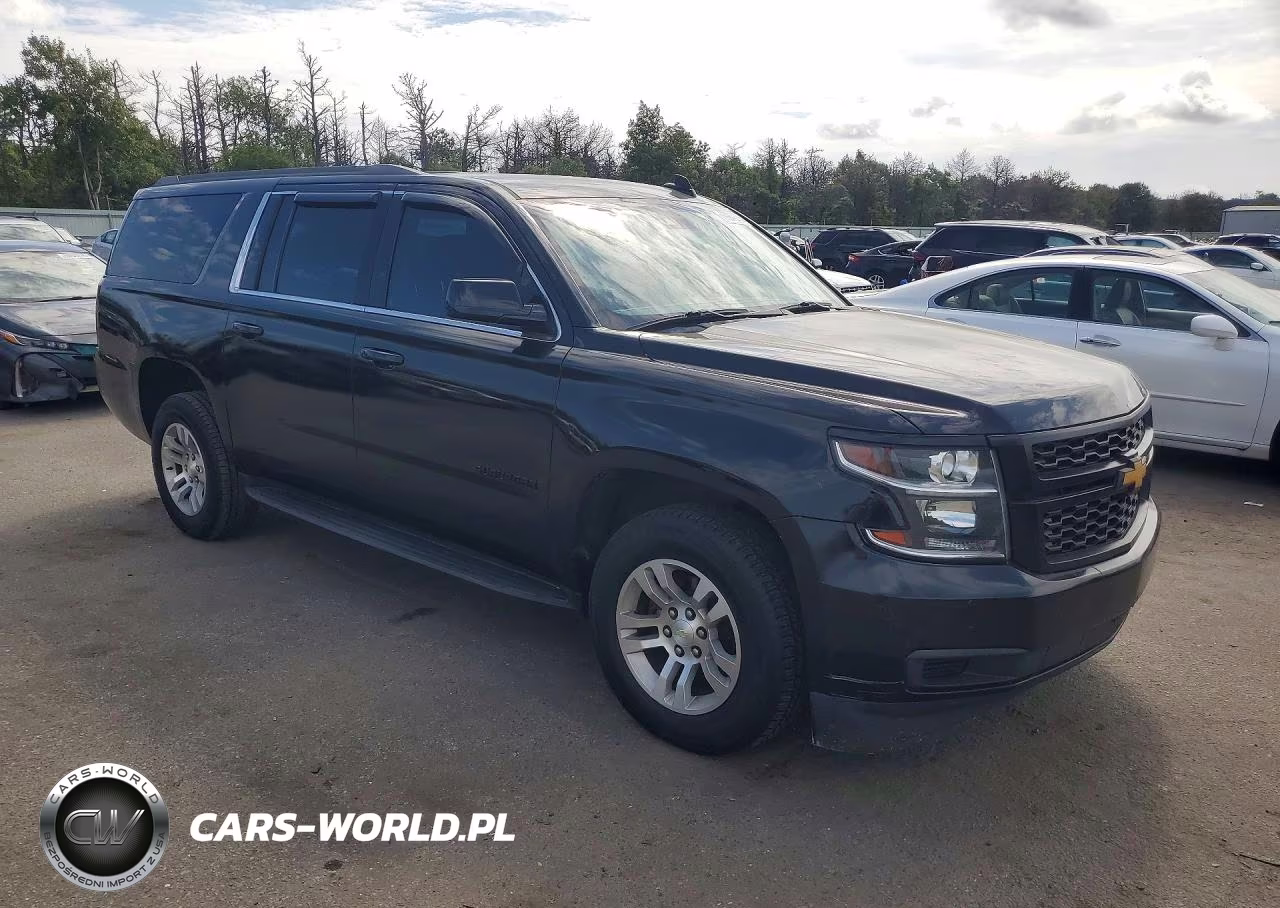 2018 Chevrolet Suburban K1500 Lt VIN:1GNSKHKC5JR112323 - 4