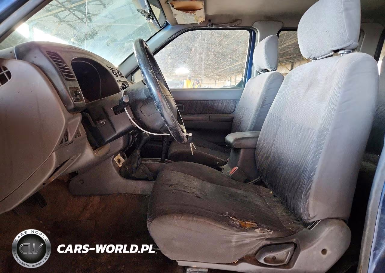 2000 Nissan Frontier Xe VIN:1N6ED27Y2YC360105 - 7