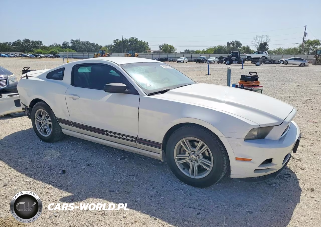 2013 Ford Mustang V6 Coupe VIN:1ZVBP8AM8D5246871 - 4