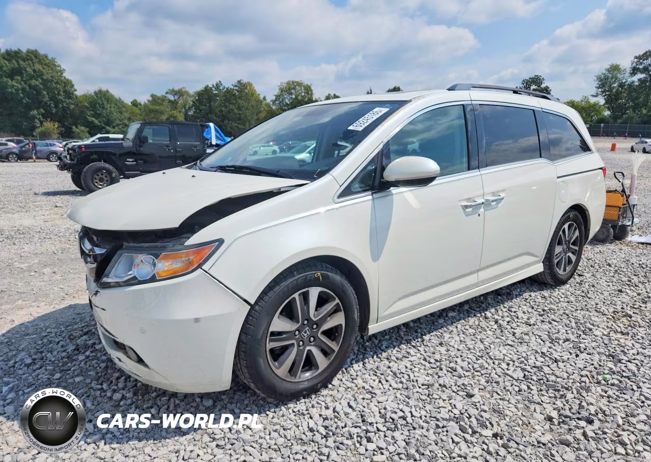 2015 Honda Odyssey Touring VIN:5FNRL5H96FB026384 - 1