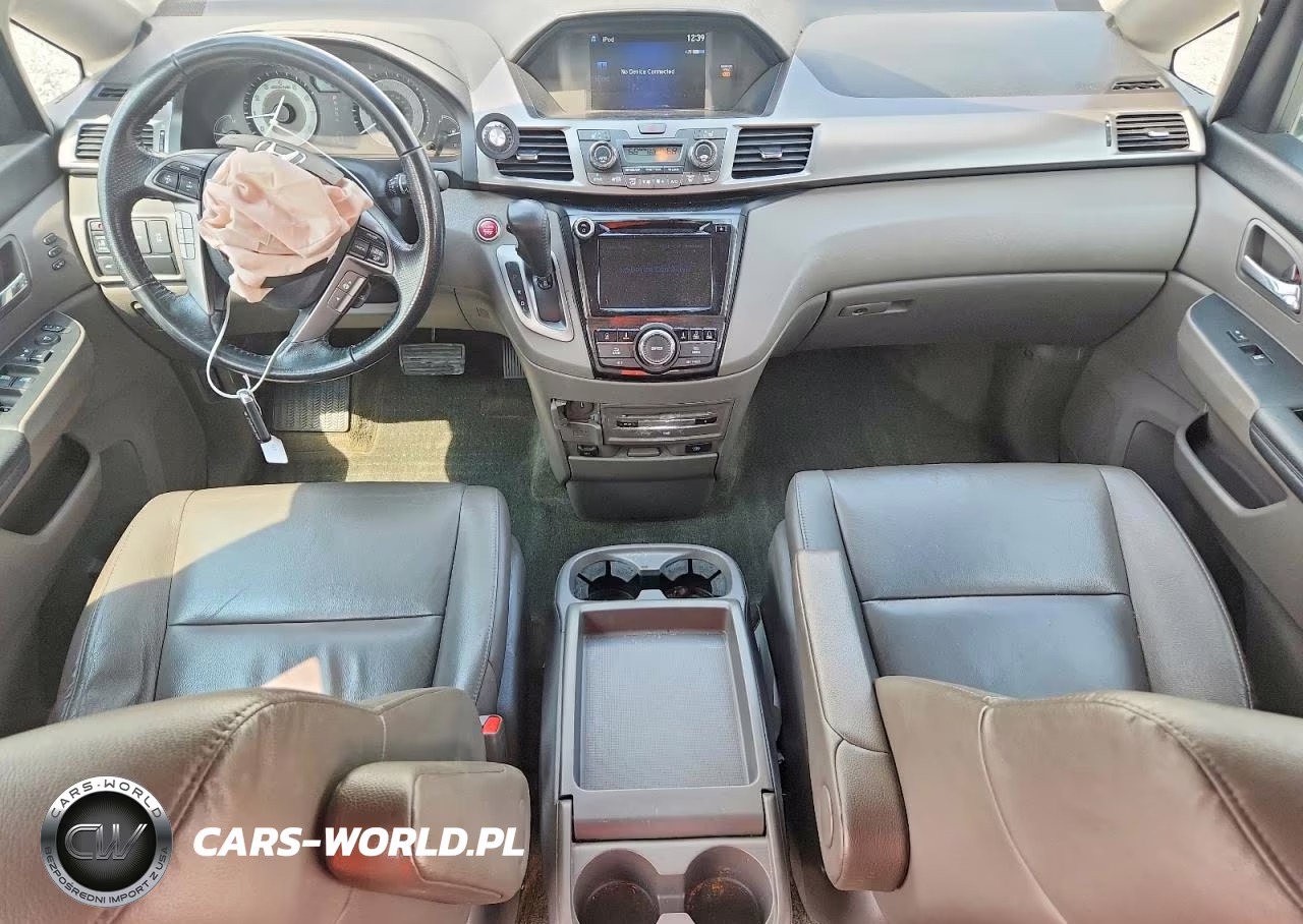 2015 Honda Odyssey Touring VIN:5FNRL5H96FB026384 - 8