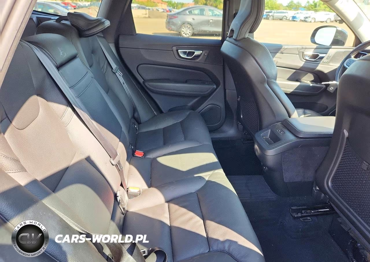 2021 Volvo Xc60 T5 Momentum VIN:YV4102RK4M1864695 - 11