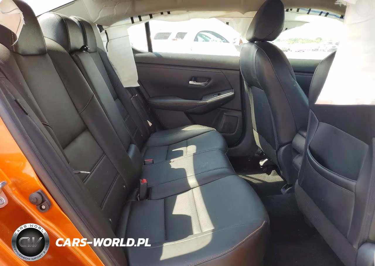 2020 Nissan Sentra Sr VIN:3N1AB8DV3LY284370 - 10