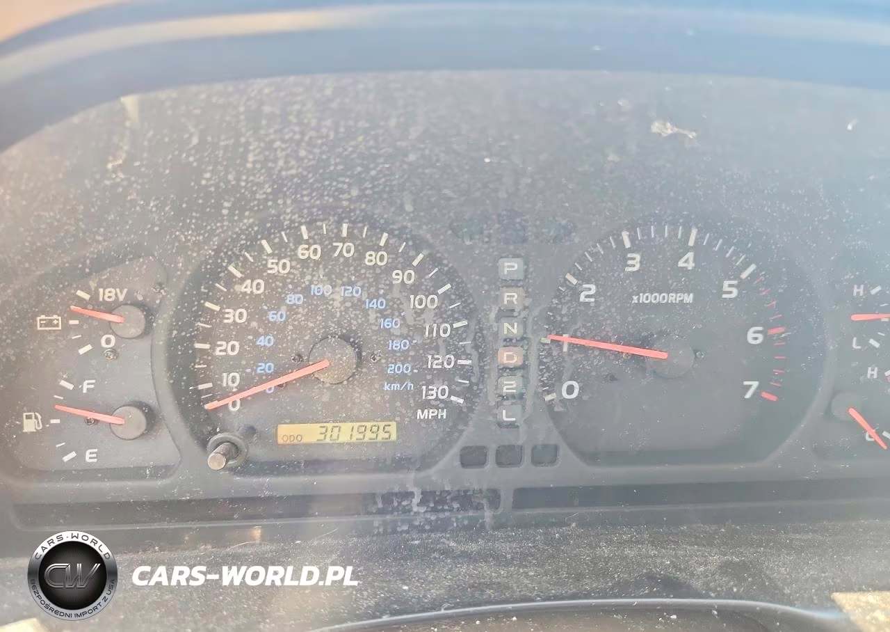 2000 Toyota Land Cruiser Base VIN:JT3HT05J2Y0088304 - 9