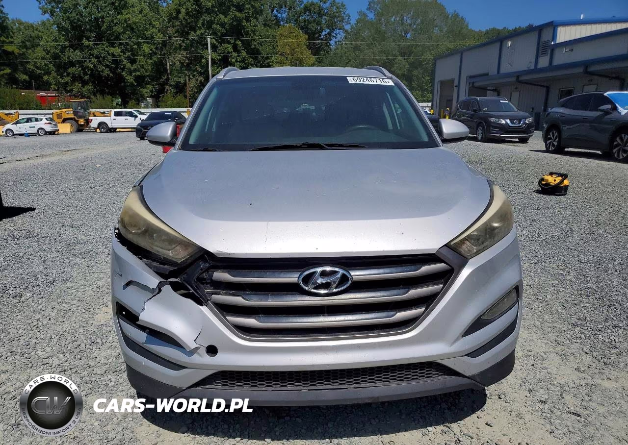 2016 Hyundai Tucson Se VIN:KM8J33A43GU190356 - 5
