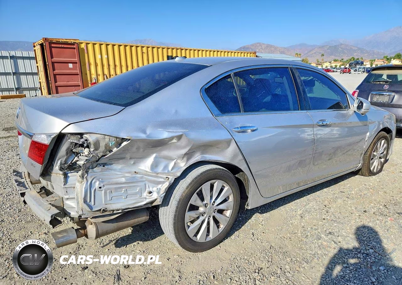 2015 Honda Accord Exl VIN:1HGCR3F85FA028656 - 3