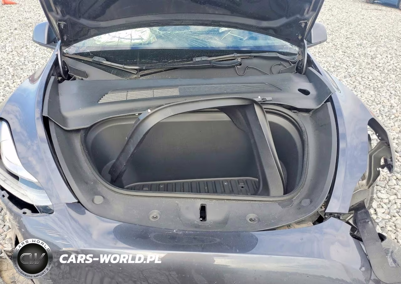2021 Tesla Model Y VIN:5YJYGDEDXMF112846 - 11