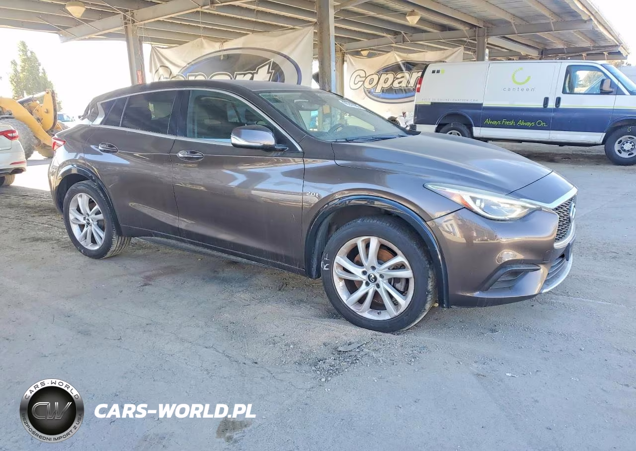 2018 Infiniti Qx30 Base VIN:SJKCH5CP8JA048589 - 4