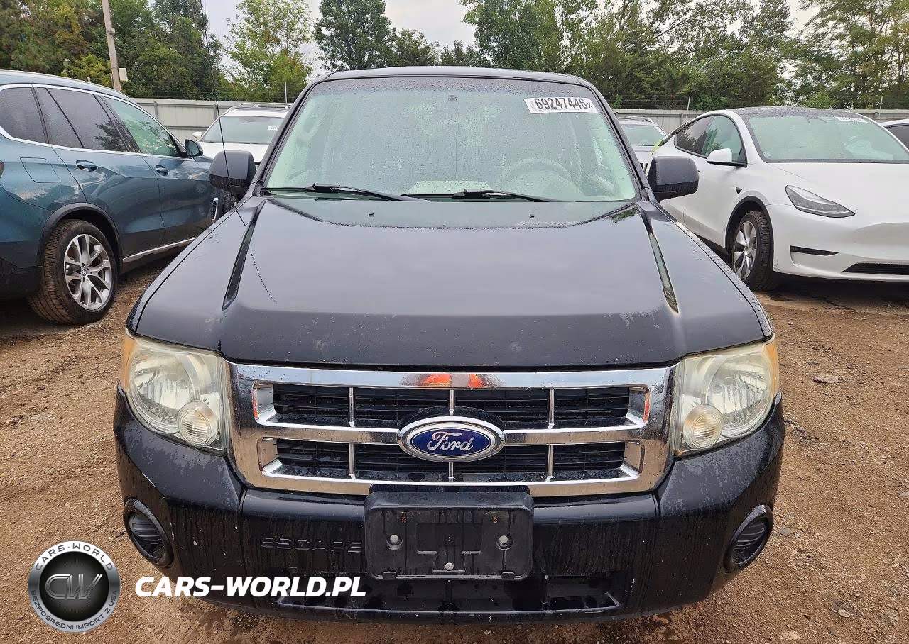 2010 Ford Escape Xls VIN:1FMCU9C76AKD17281 - 5