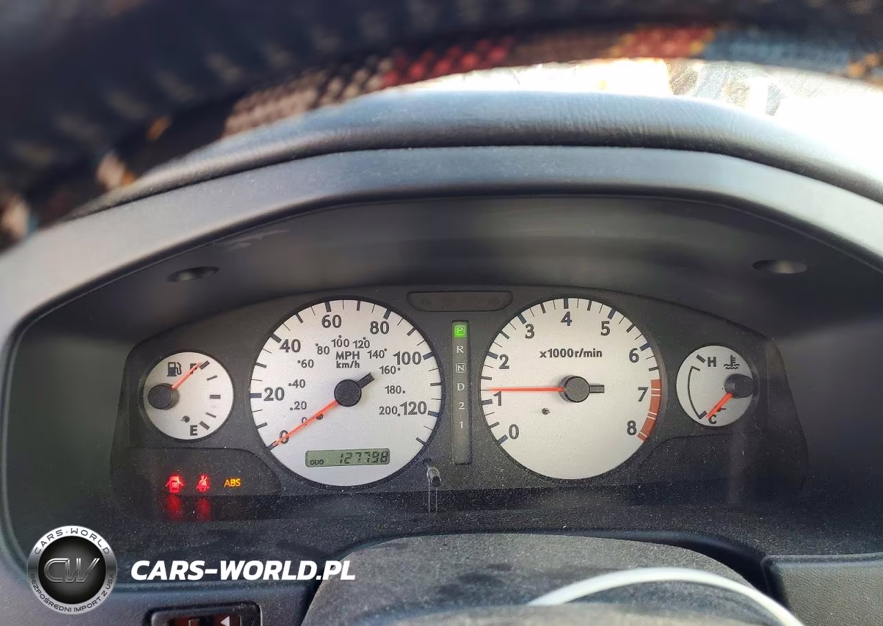 2002 Infiniti G20 Base VIN:JNKCP11A22T507987 - 9