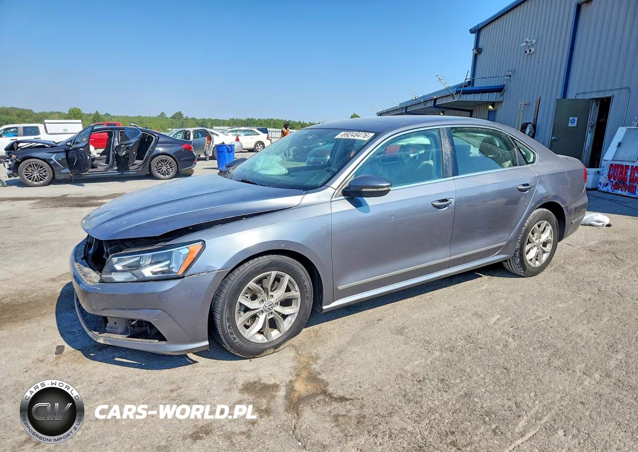 2016 Volkswagen Passat S VIN:1VWAT7A3XGC059298 - 1