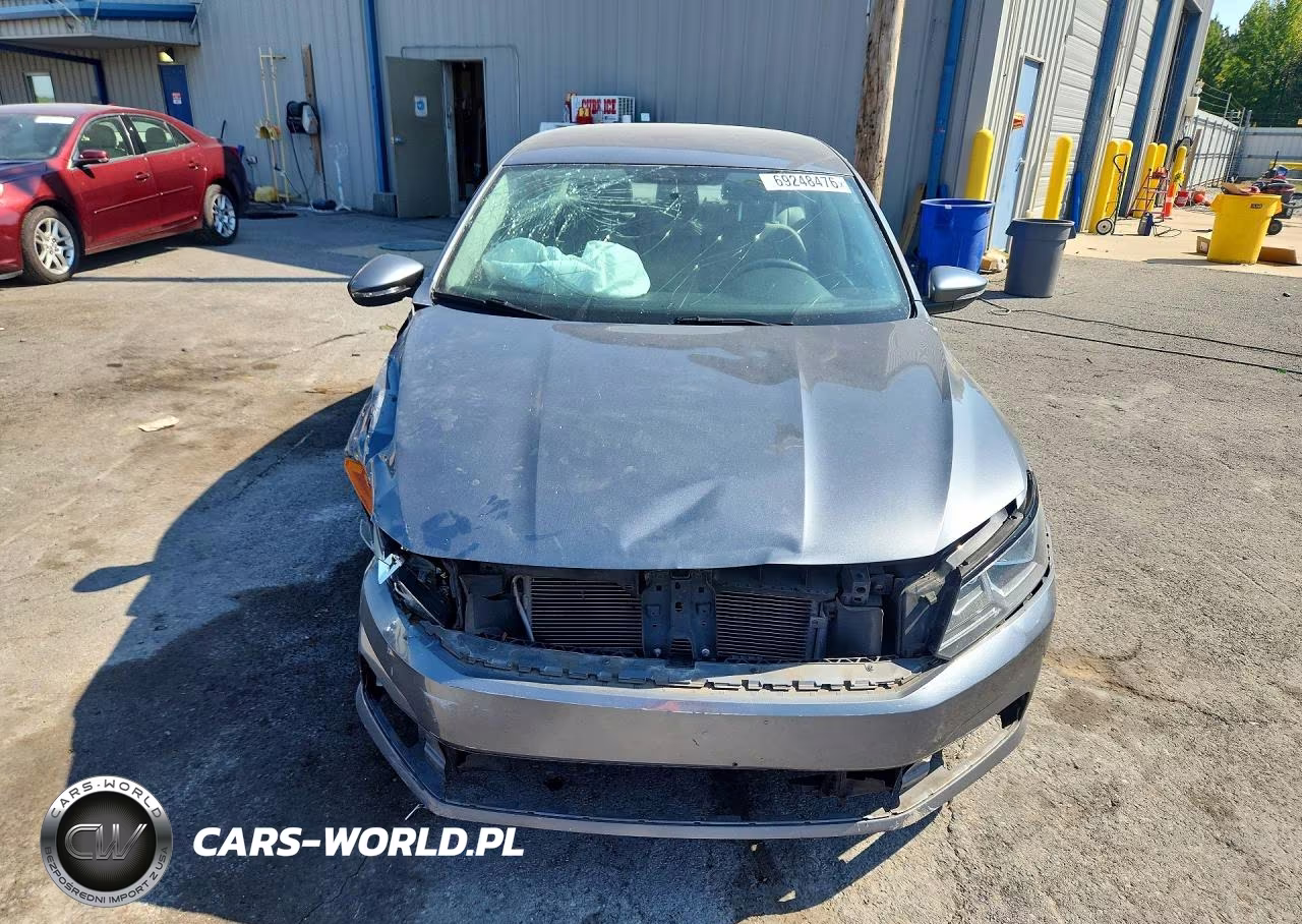 2016 Volkswagen Passat S VIN:1VWAT7A3XGC059298 - 5