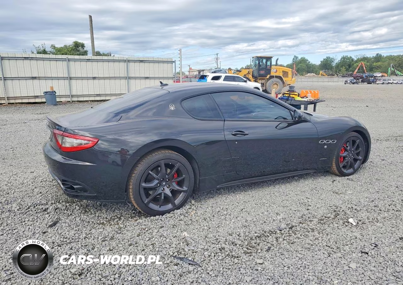 2014 Maserati Granturismo S VIN:ZAM45VLA6E0089855 - 3
