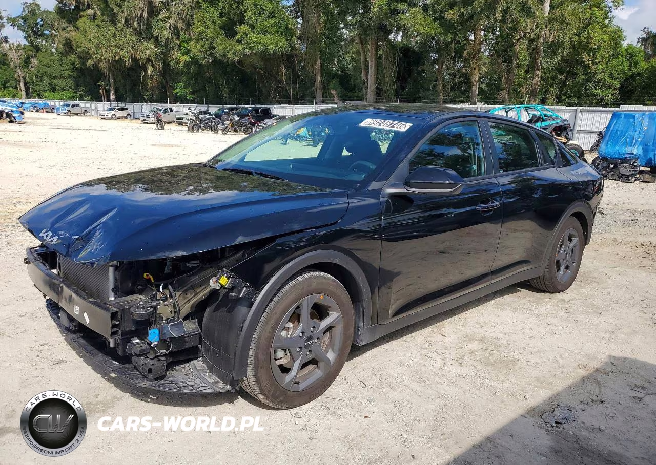 2026 Kia K4 Lxs VIN:3KPFT4DE0TE251756 - 1