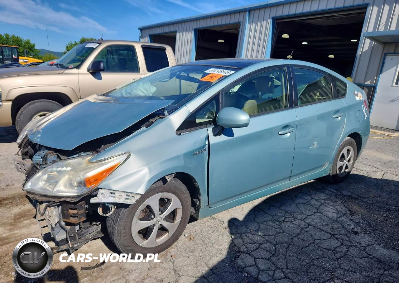 2015 Toyota Prius Four VIN:JTDKN3DU9F2002948 - 1