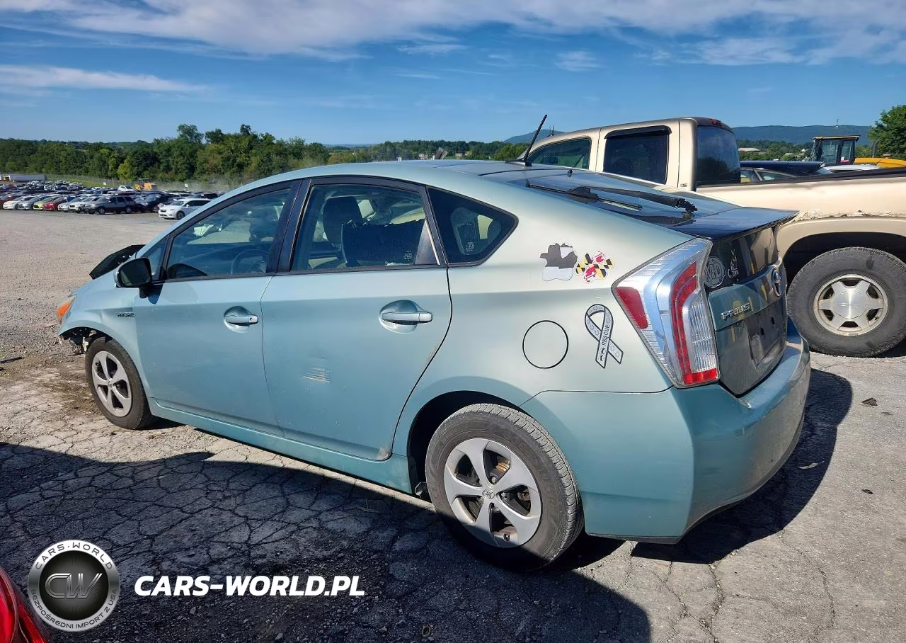 2015 Toyota Prius Four VIN:JTDKN3DU9F2002948 - 2
