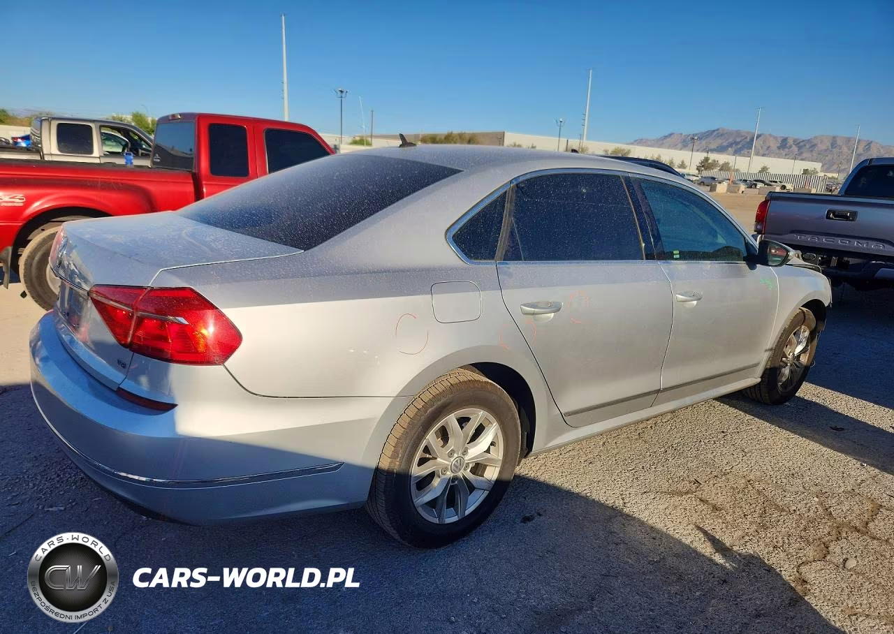 2016 Volkswagen Passat S VIN:1VWAT7A3XGC039858 - 3