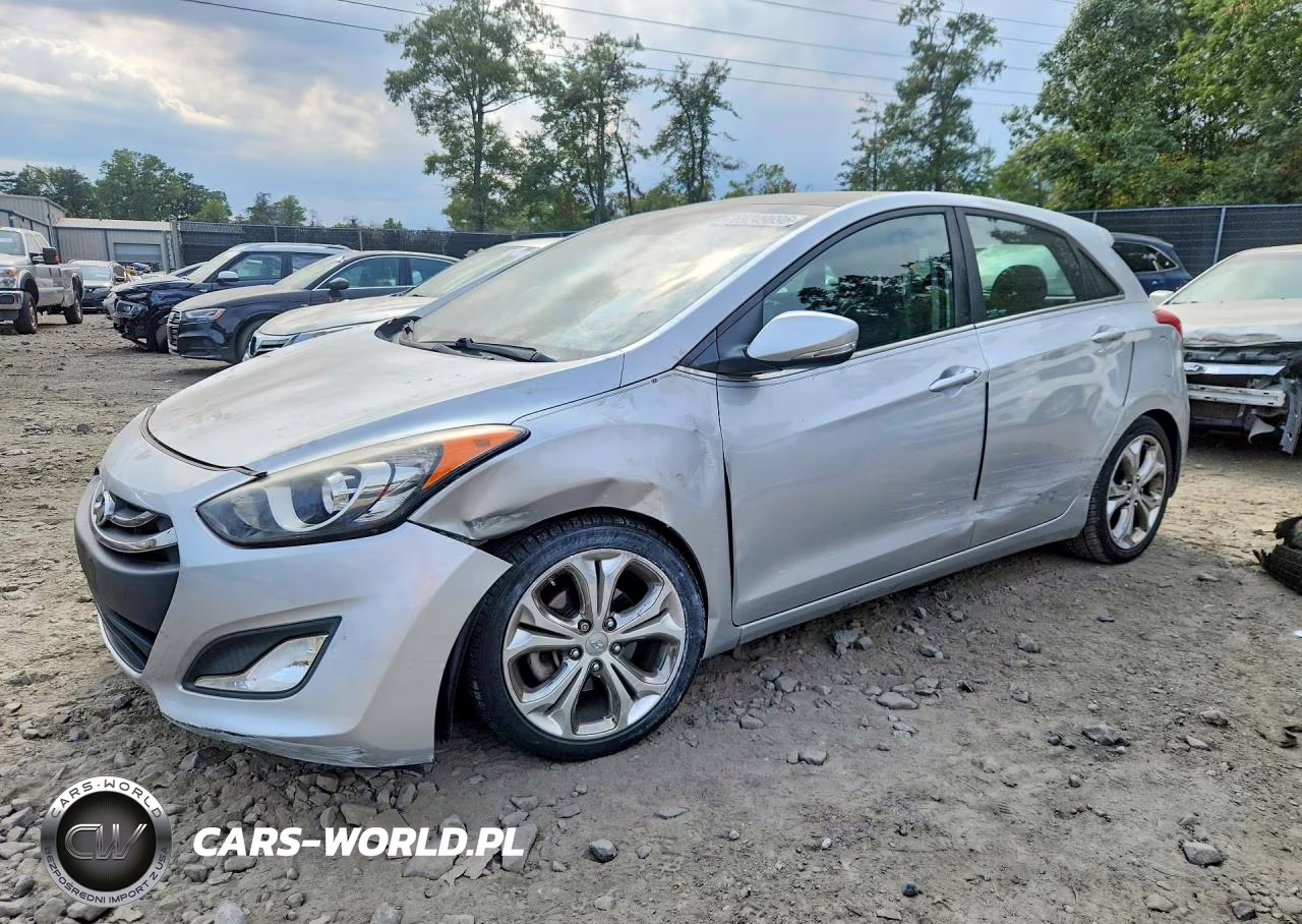 2013 Hyundai Elantra Gt Base – zdjęcie 1 z 12