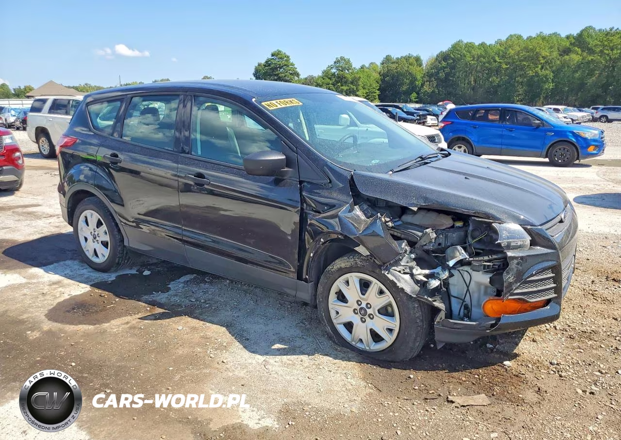 2014 Ford Escape S VIN:1FMCU0F76EUB22895 - 4