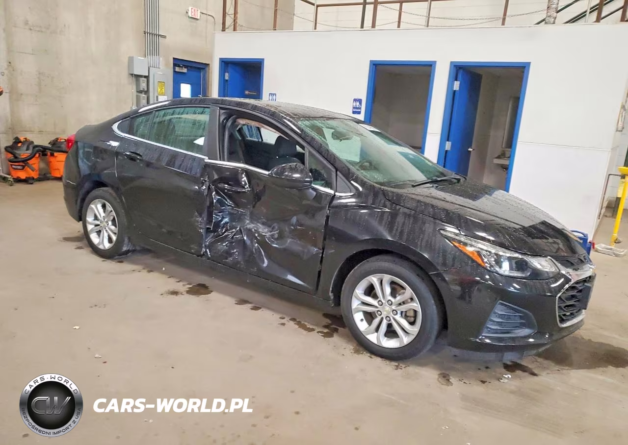 2019 Chevrolet Cruze Lt VIN:1G1BE5SM2K7100305 - 4