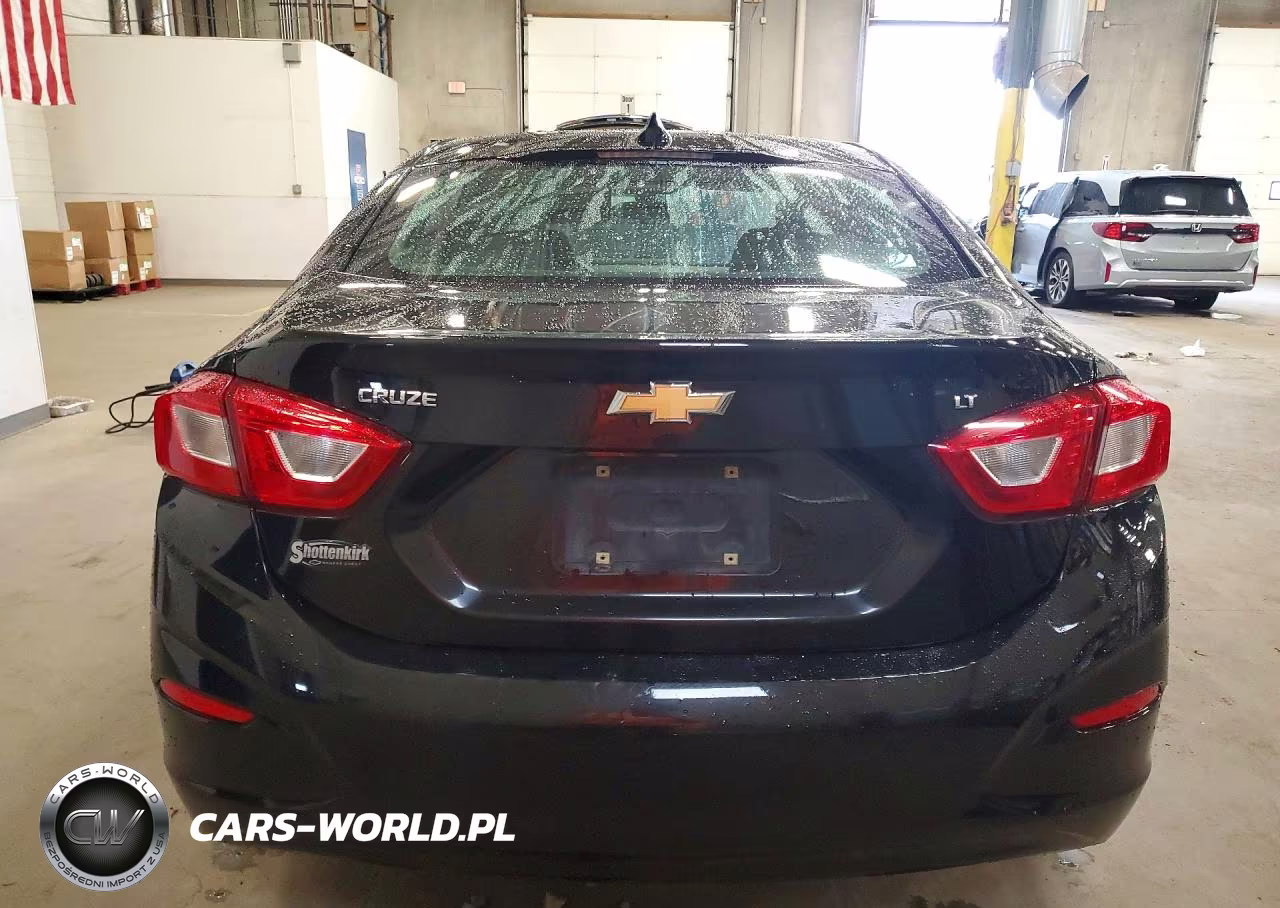 2019 Chevrolet Cruze Lt VIN:1G1BE5SM2K7100305 - 6