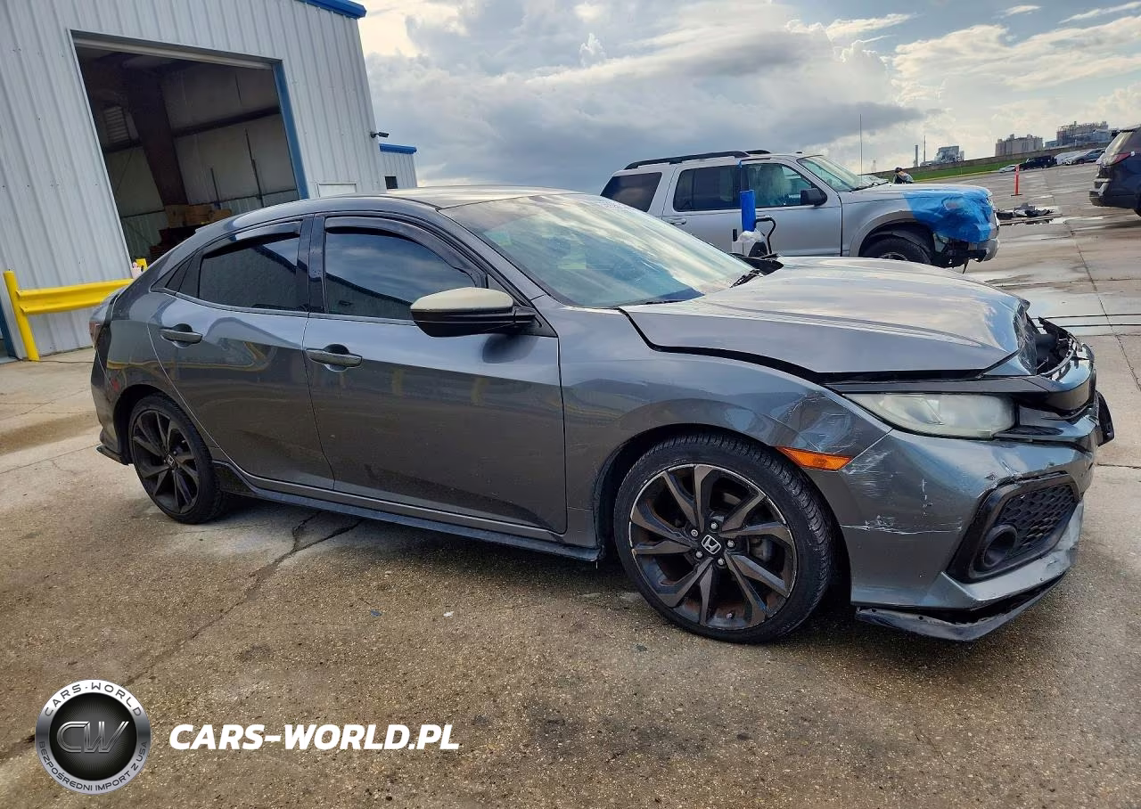 2018 Honda Civic Sport VIN:SHHFK7H45JU410055 - 4