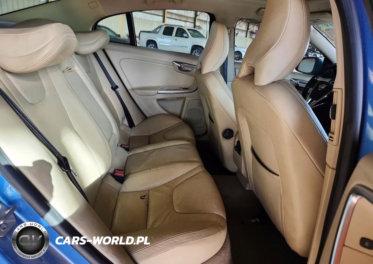 2014 Volvo S60 T5 VIN:YV1612FS4E2286582 - 10