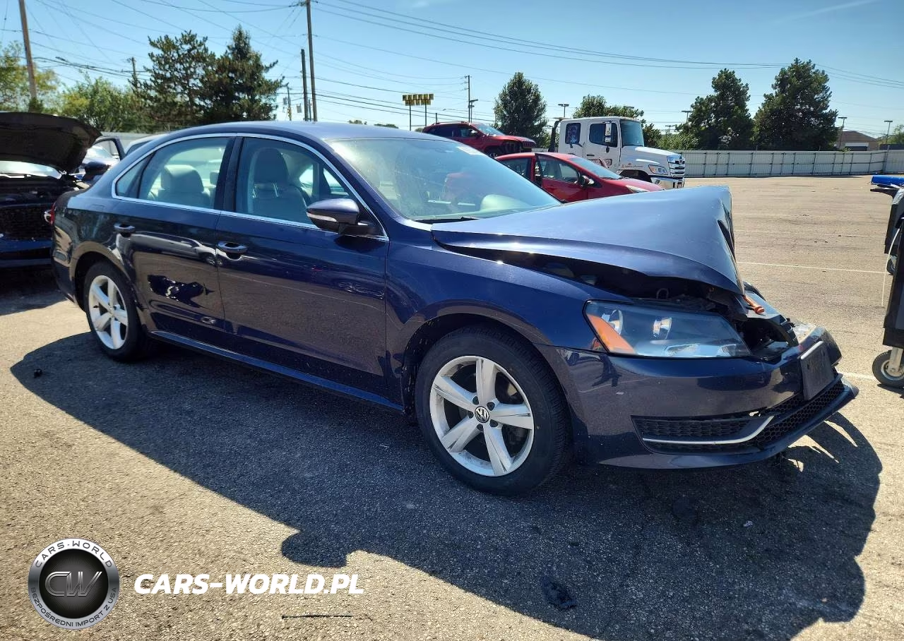 2012 Volkswagen Passat Se VIN:1VWBP7A3XCC098508 - 4