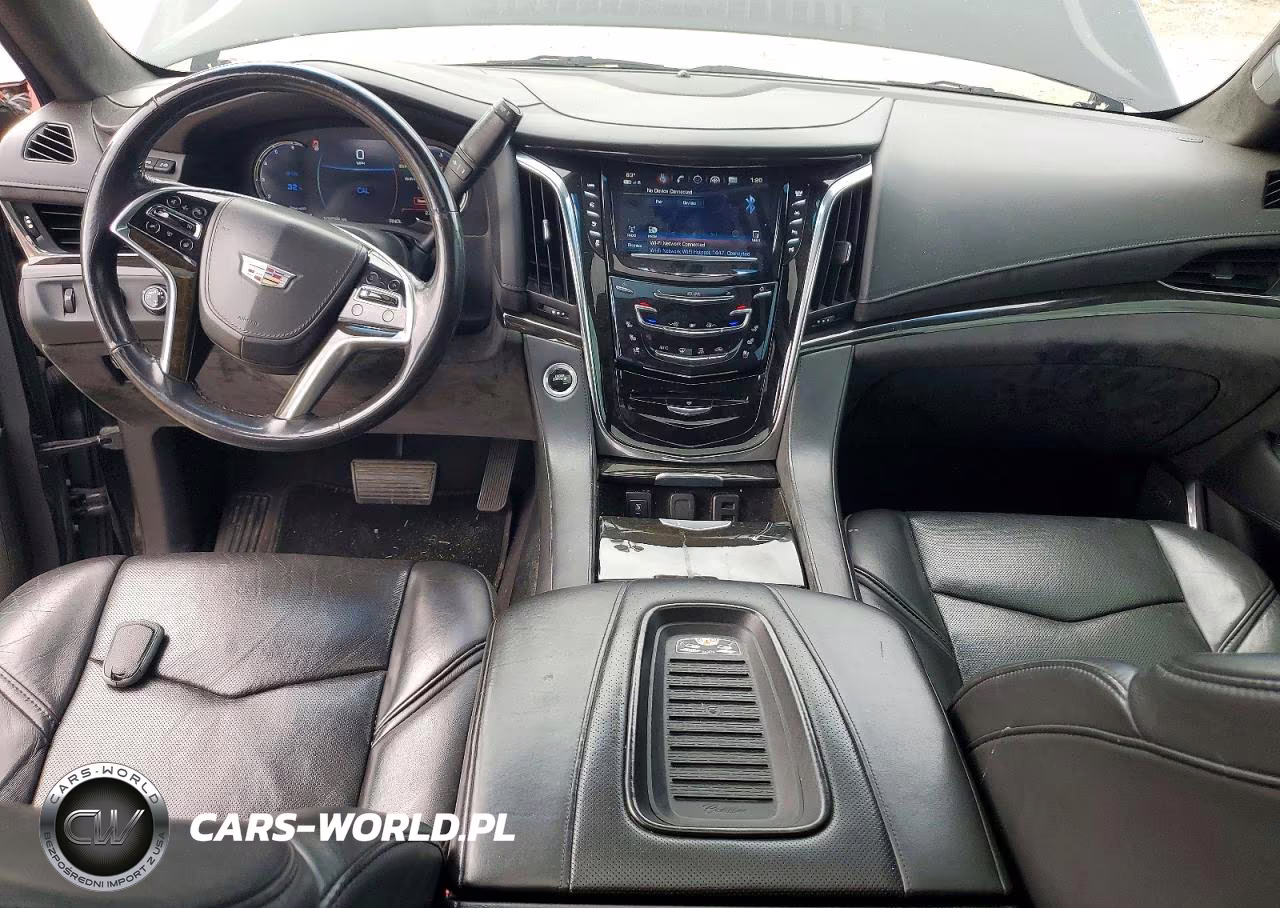 2018 Cadillac Escalade Platinum VIN:1GYS4DKJ8JR158815 - 8