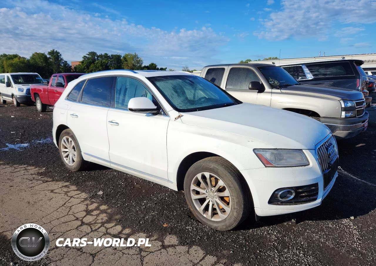 2017 Audi Q5 Premium VIN:WA1C2AFPXHA081980 - 4