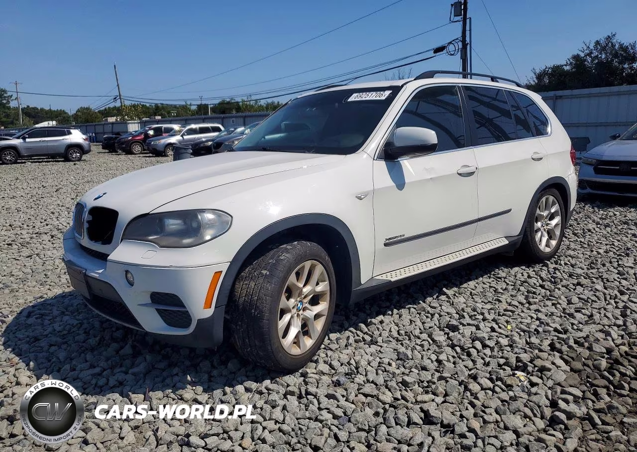 2013 BMW X5 xDrive35I – zdjęcie 1 z 13