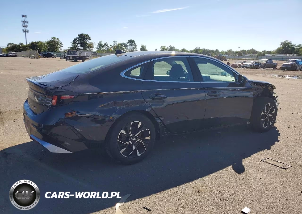 2025 Hyundai Sonata Sel VIN:KMHL64JA7SA478953 - 3