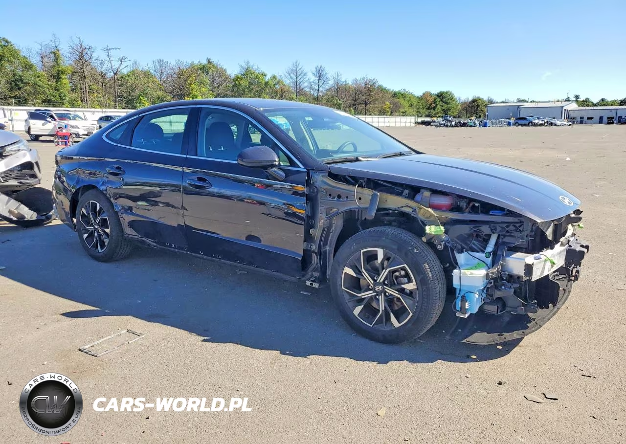 2025 Hyundai Sonata Sel VIN:KMHL64JA7SA478953 - 4