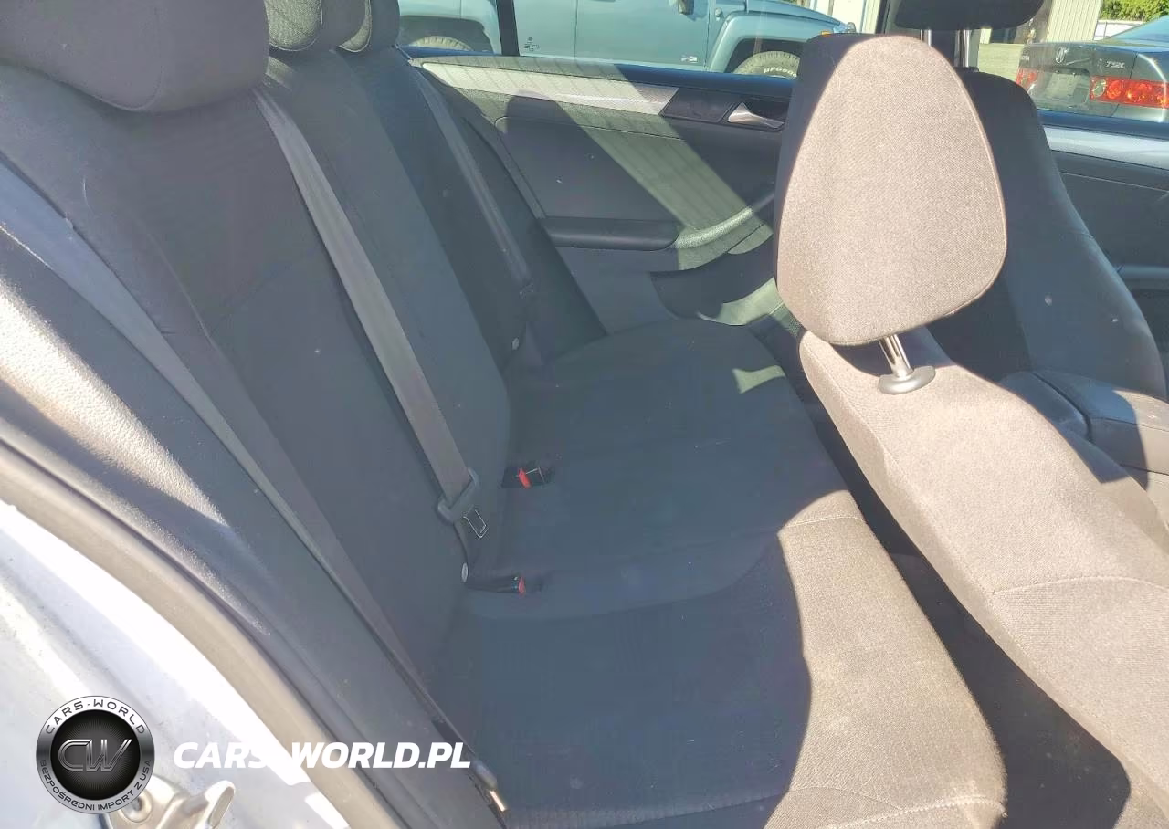 2016 Volkswagen Jetta Se VIN:3VWB67AJ7GM264134 - 10