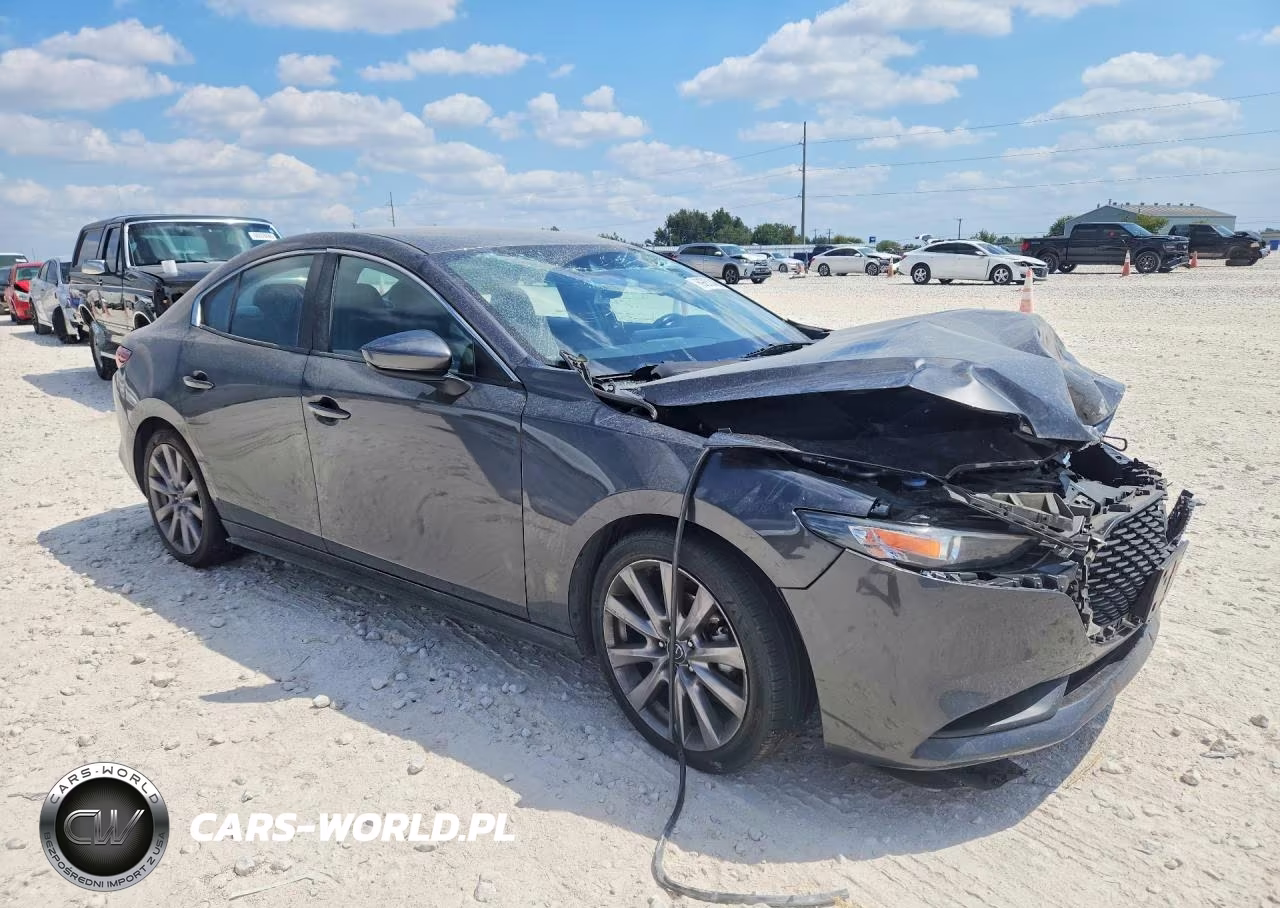 2021 Mazda 3 Select VIN:JM1BPABL1M1317772 - 4