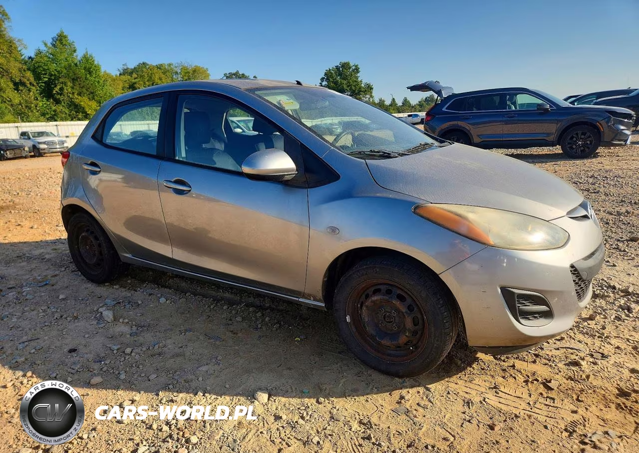 2011 Mazda Mazda2 VIN:JM1DE1HY1B0123571 - 4