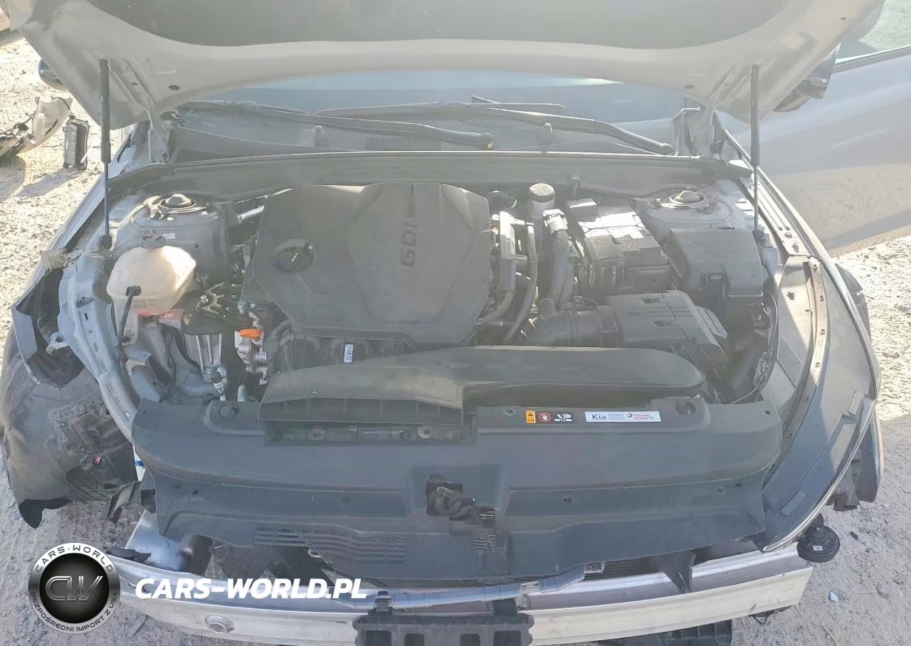 2025 Kia K5 Gt Line VIN:KNAG64J7XS5297393 - 11