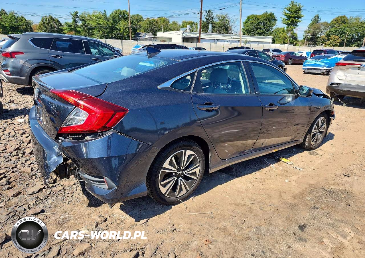 2018 Honda Civic Ex VIN:2HGFC1F32JH646177 - 3