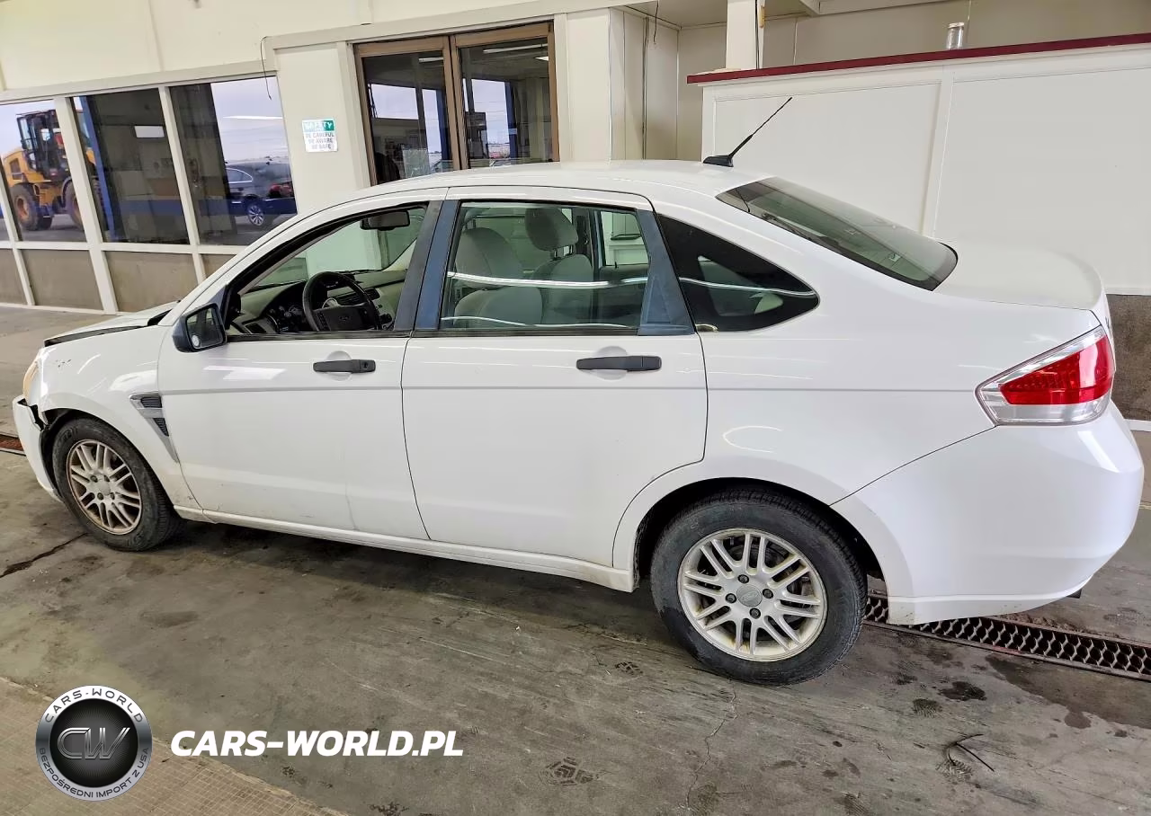 2008 Ford Focus Se VIN:1FAHP35N98W161546 - 2