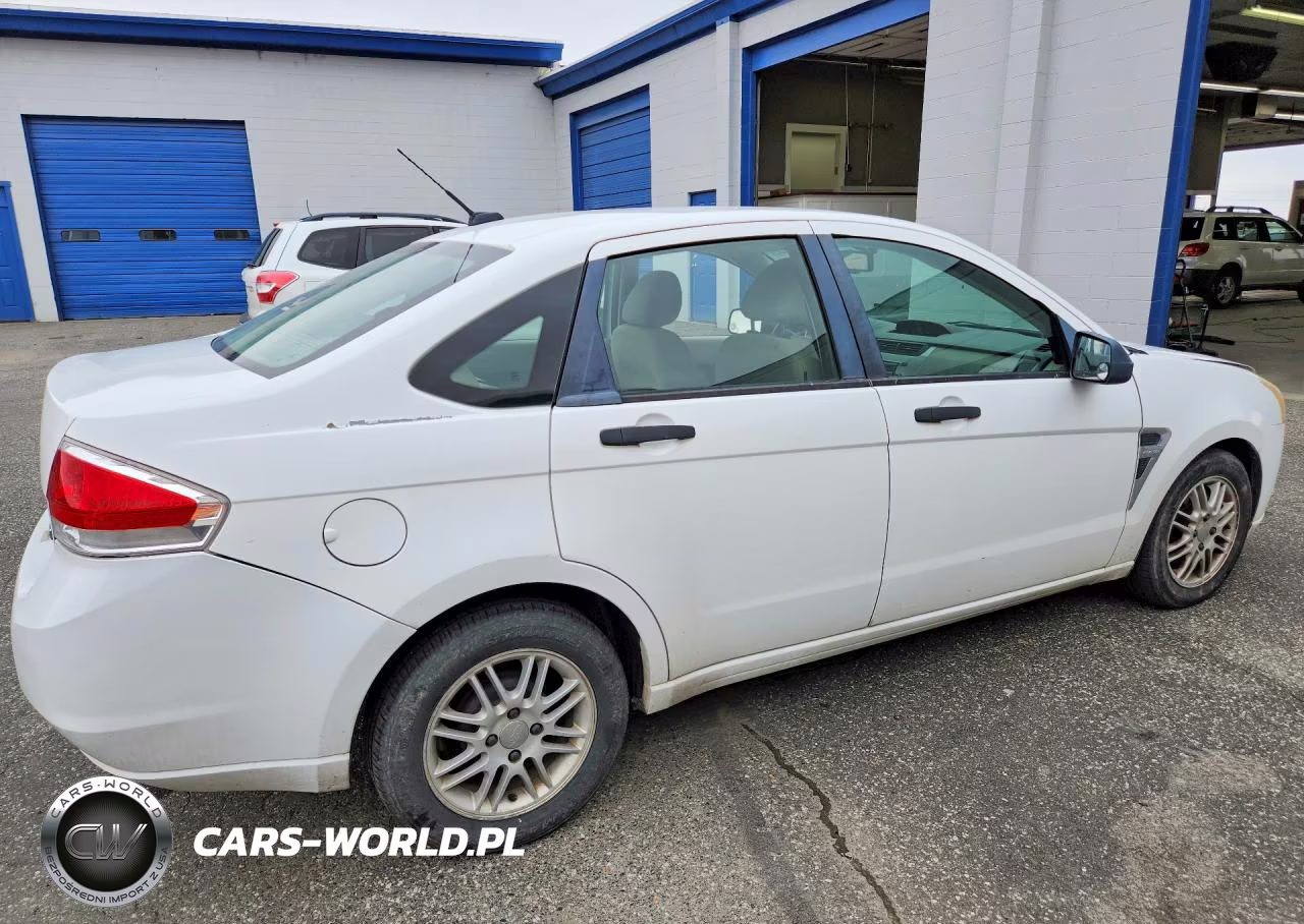 2008 Ford Focus Se VIN:1FAHP35N98W161546 - 3