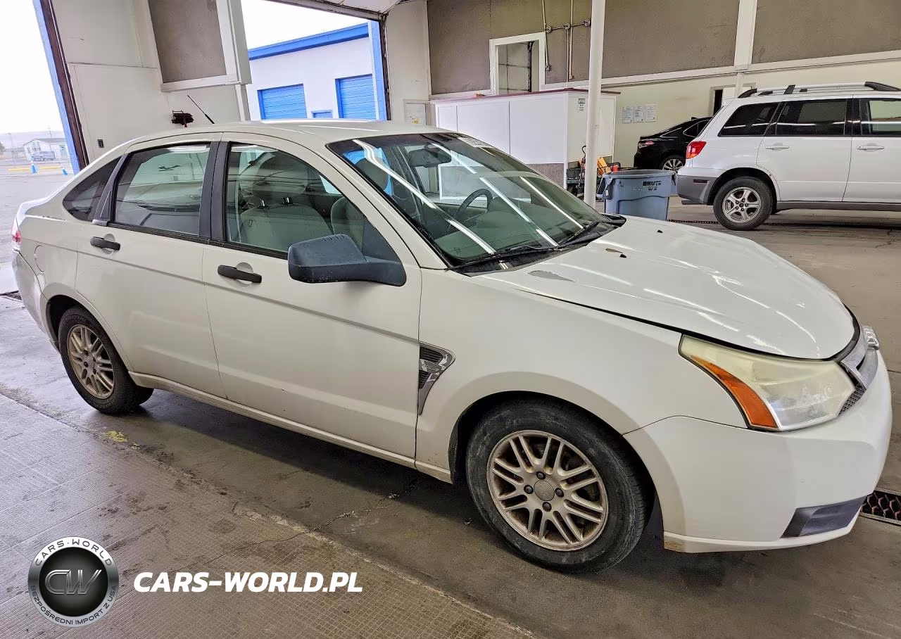 2008 Ford Focus Se VIN:1FAHP35N98W161546 - 4
