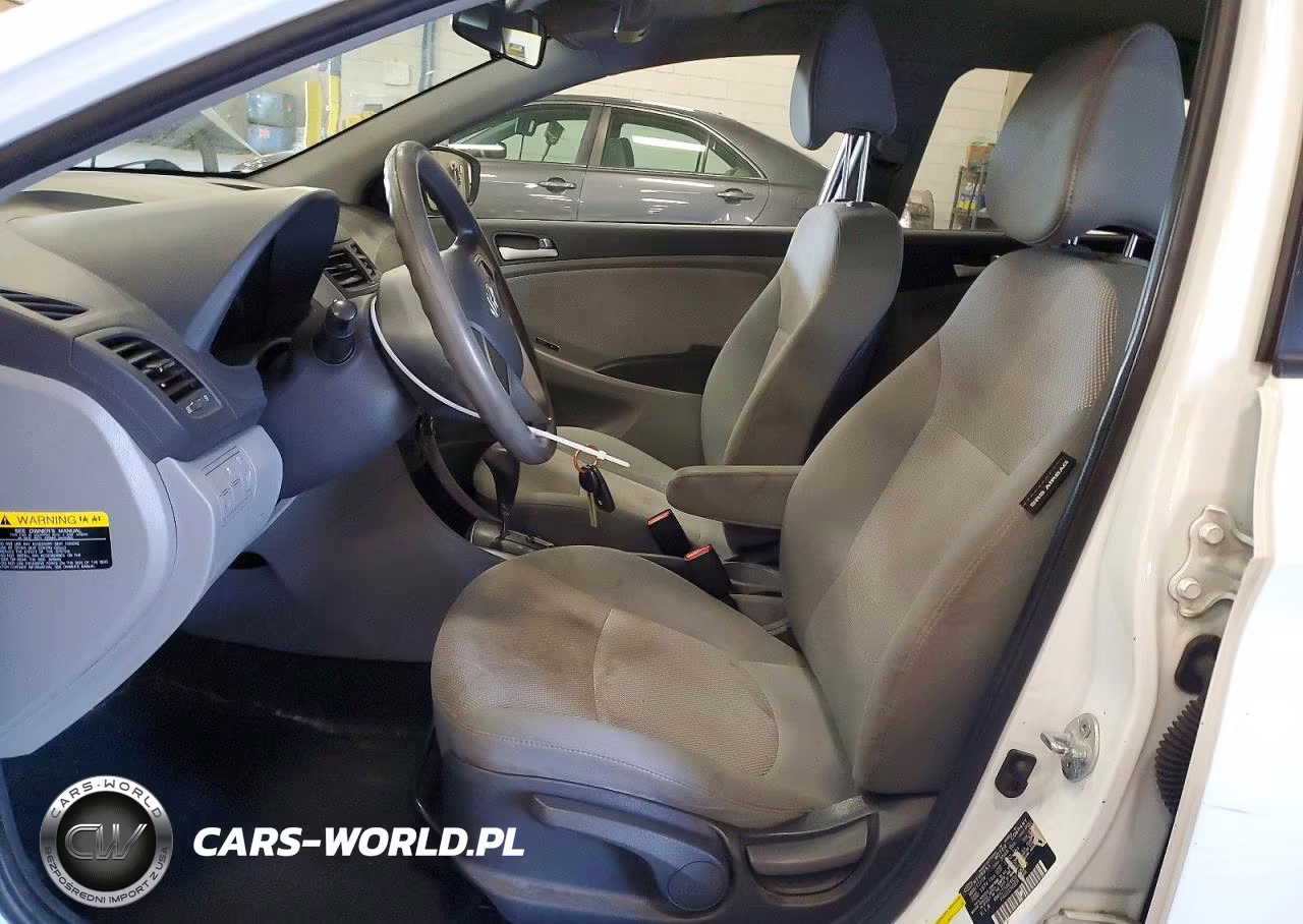 2014 Hyundai Accent Gs VIN:KMHCT5AE4EU168263 - 7