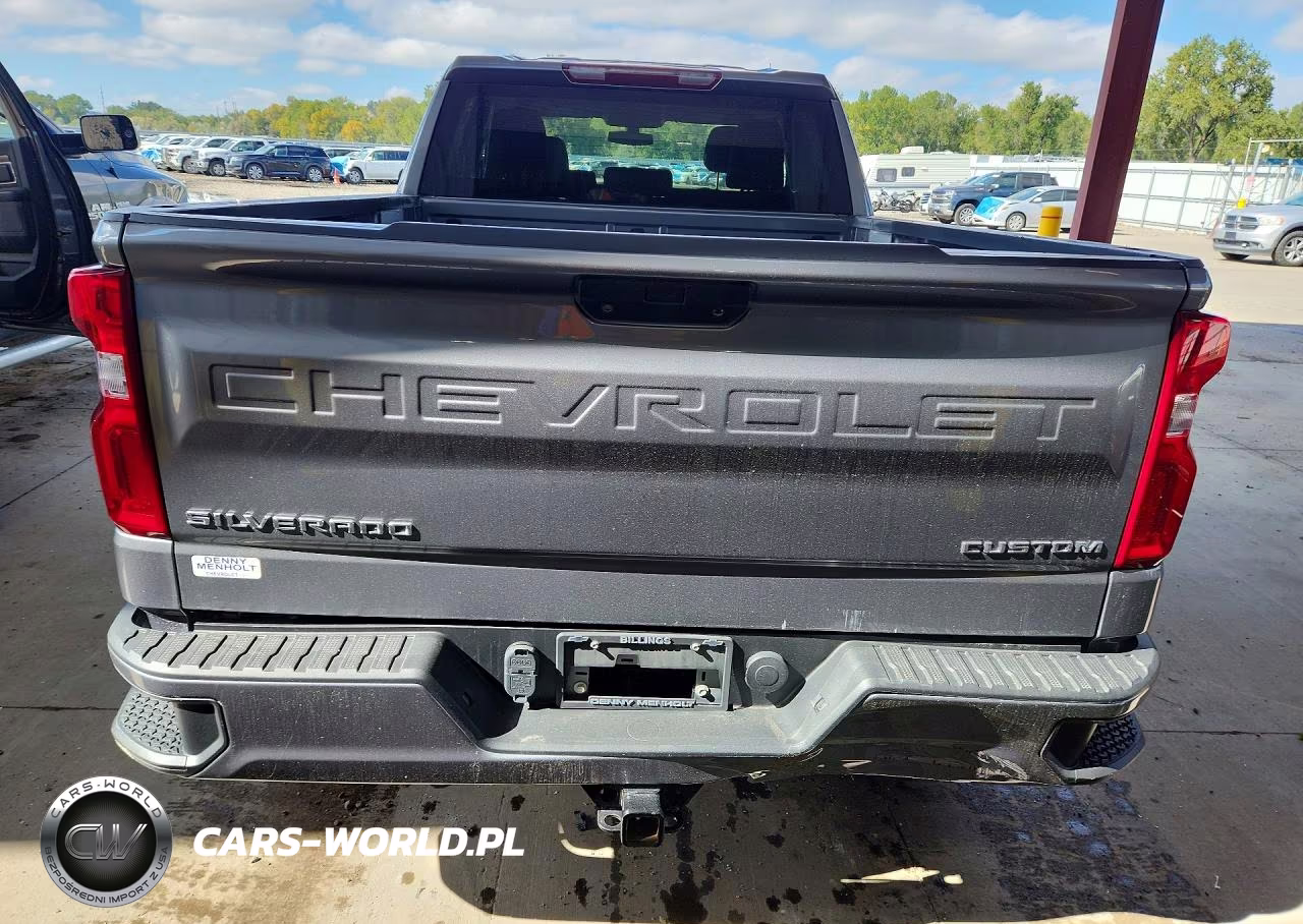 2021 Chevrolet Silverado K1500 Custom VIN:1GCRYBEK0MZ352079 - 6