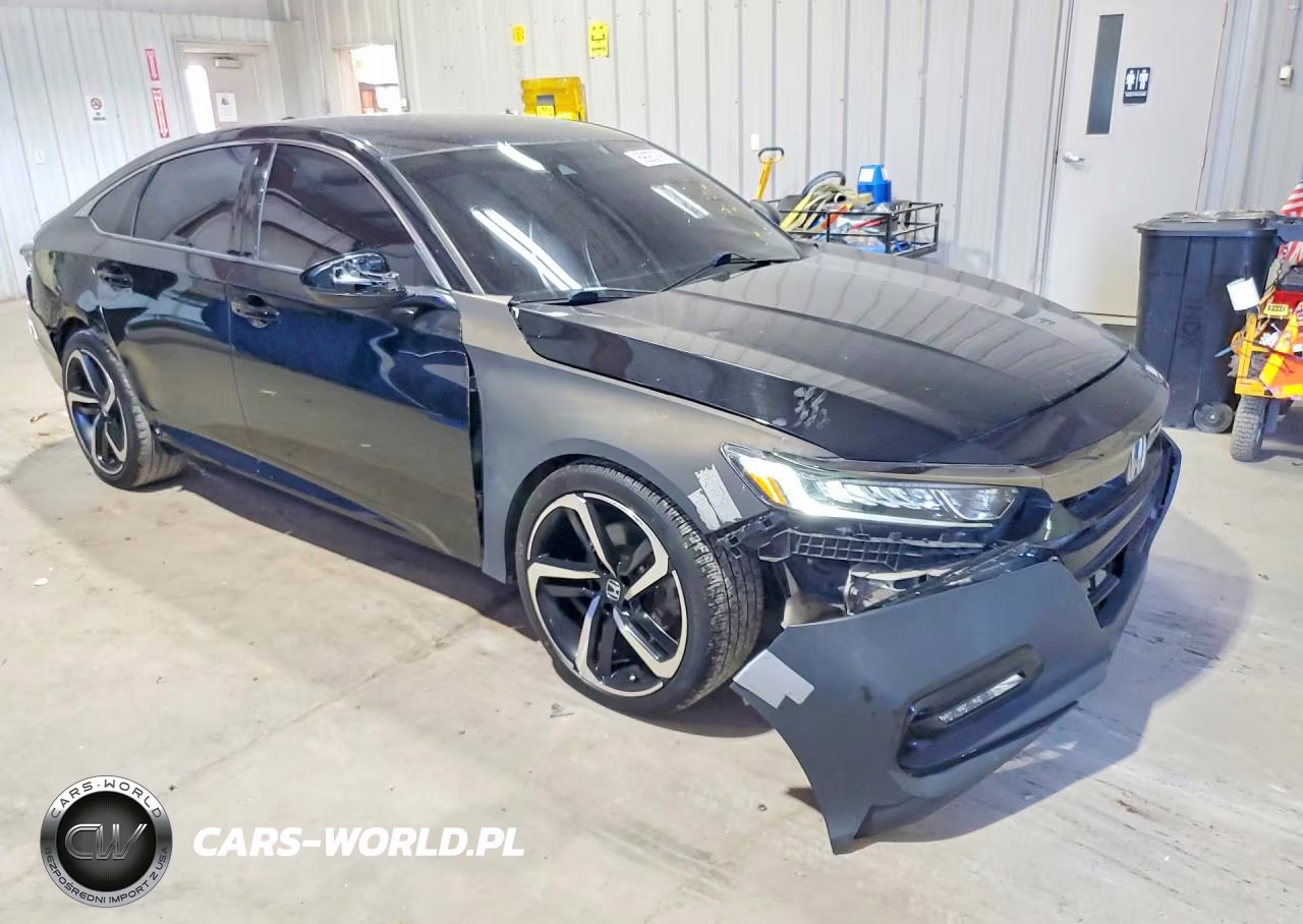 2018 Honda Accord Sport VIN:1HGCV1F34JA068093 - 4