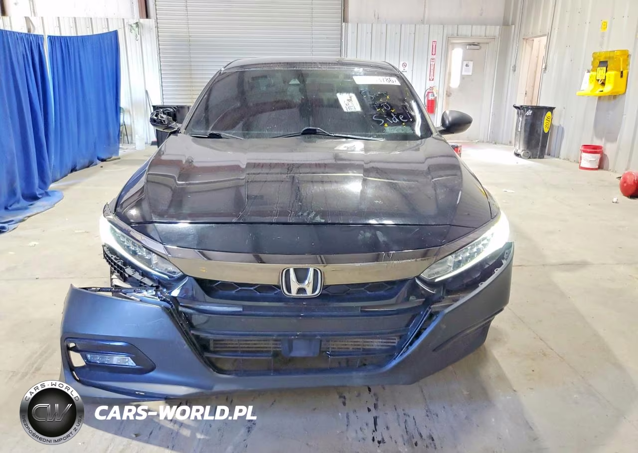 2018 Honda Accord Sport VIN:1HGCV1F34JA068093 - 5