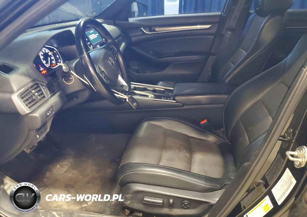 2018 Honda Accord Sport VIN:1HGCV1F34JA068093 - 7